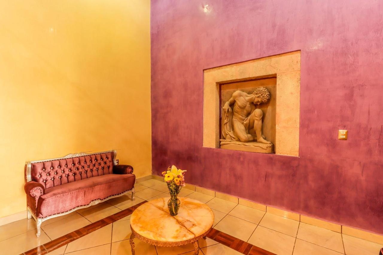 Hotel La Siesta Del Fauno มอเรเลีย ภายนอก รูปภาพ